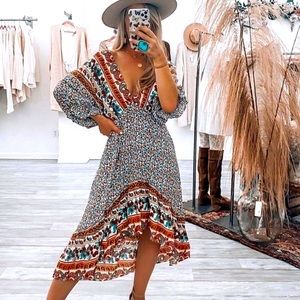 Final price drop before it gets donated Umgee hi low dress